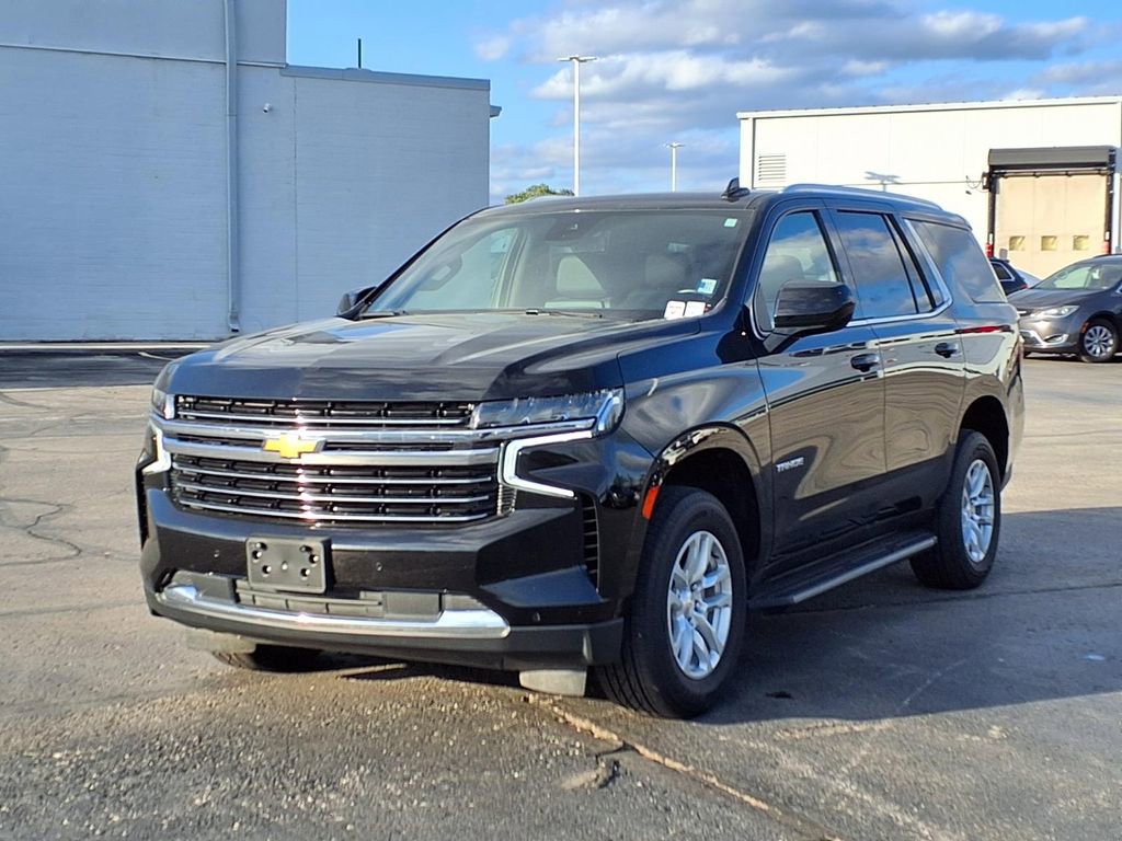 Used 2024 Chevrolet Tahoe LT AWD/4WD image 2