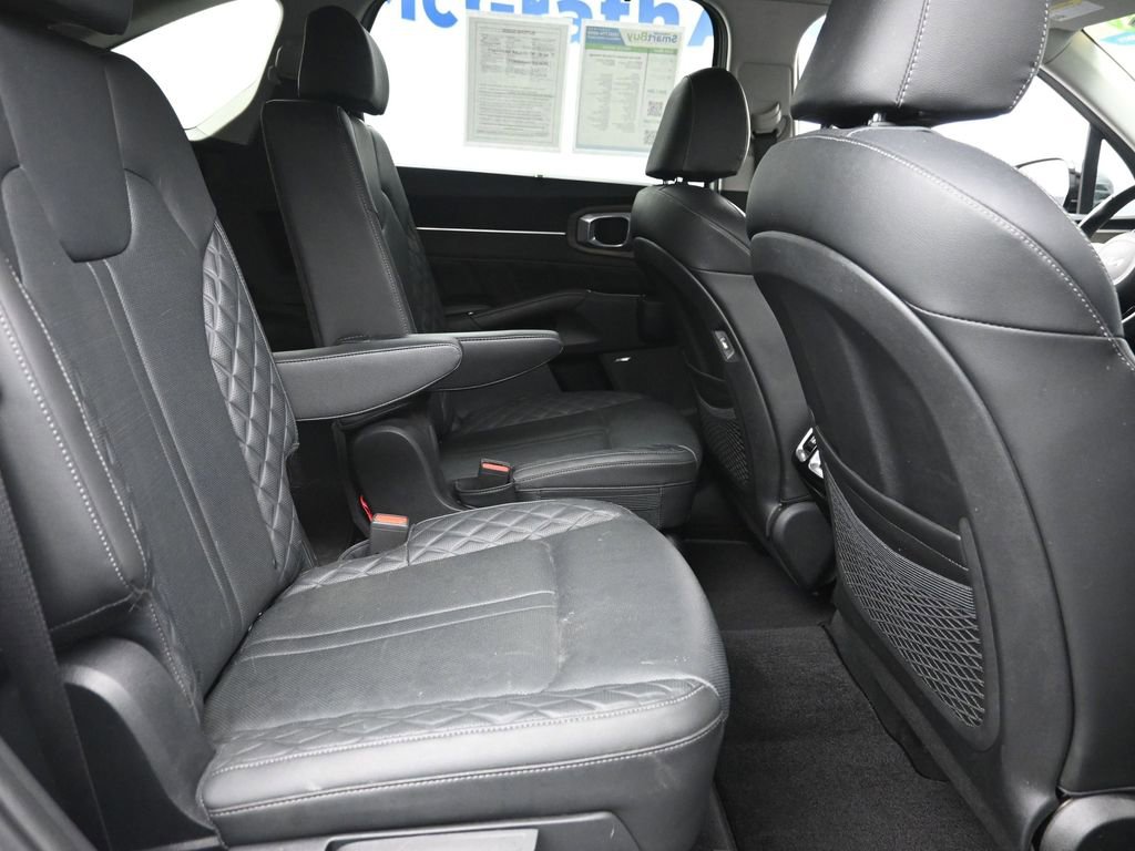 Used 2023 Kia Sorento SX Prestige image 8