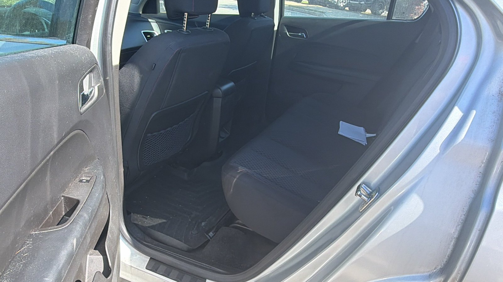 Used 2012 Chevrolet Equinox LS FWD image 23
