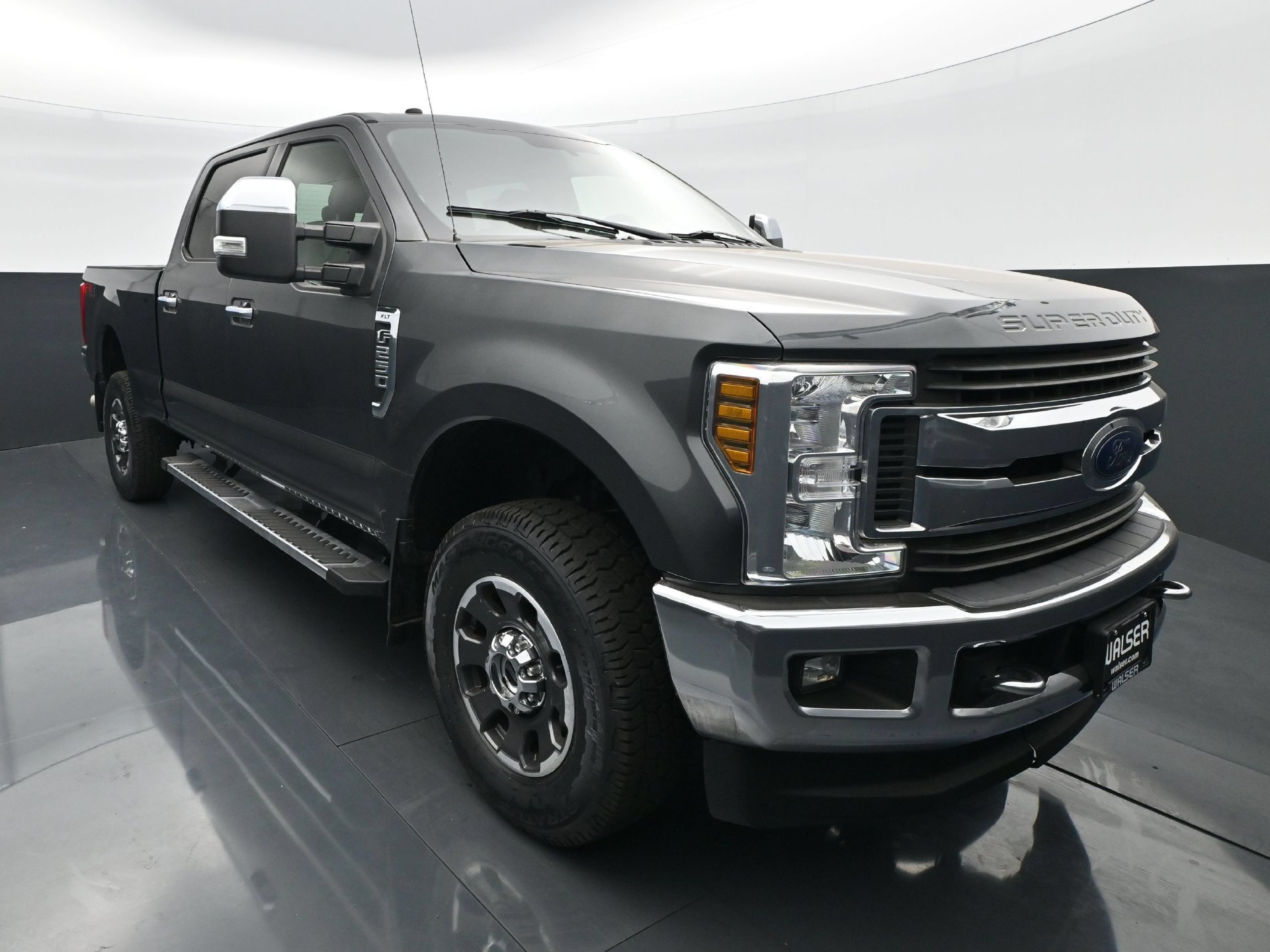 Used 2019 Ford F250 XLT w/ XLT Premium Package AWD/4WD image 11