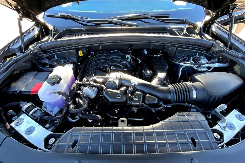 New 2025 Jeep Grand Cherokee Altitude image 11