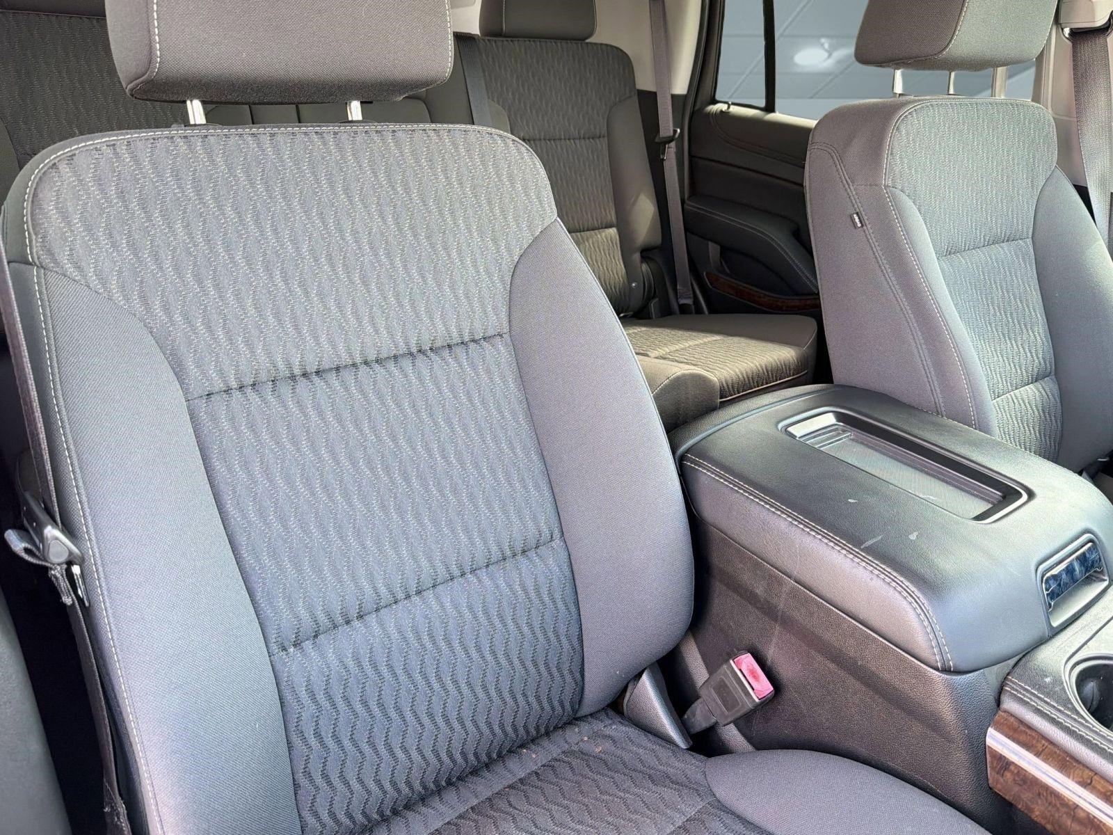 Used 2020 Chevrolet Tahoe LS w/ Enhanced Driver Alert Package image 22