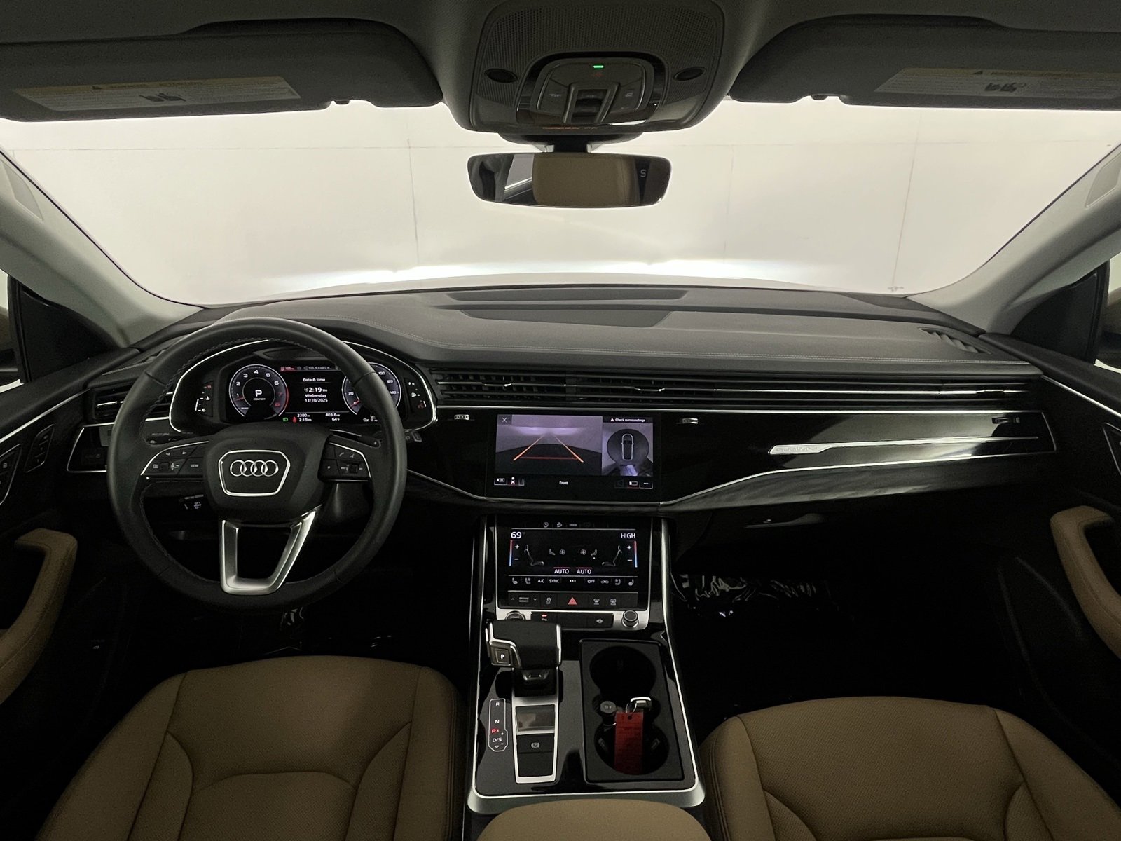 Used 2025 Audi Q8 Premium Plus w/ Premium Plus Package image 14