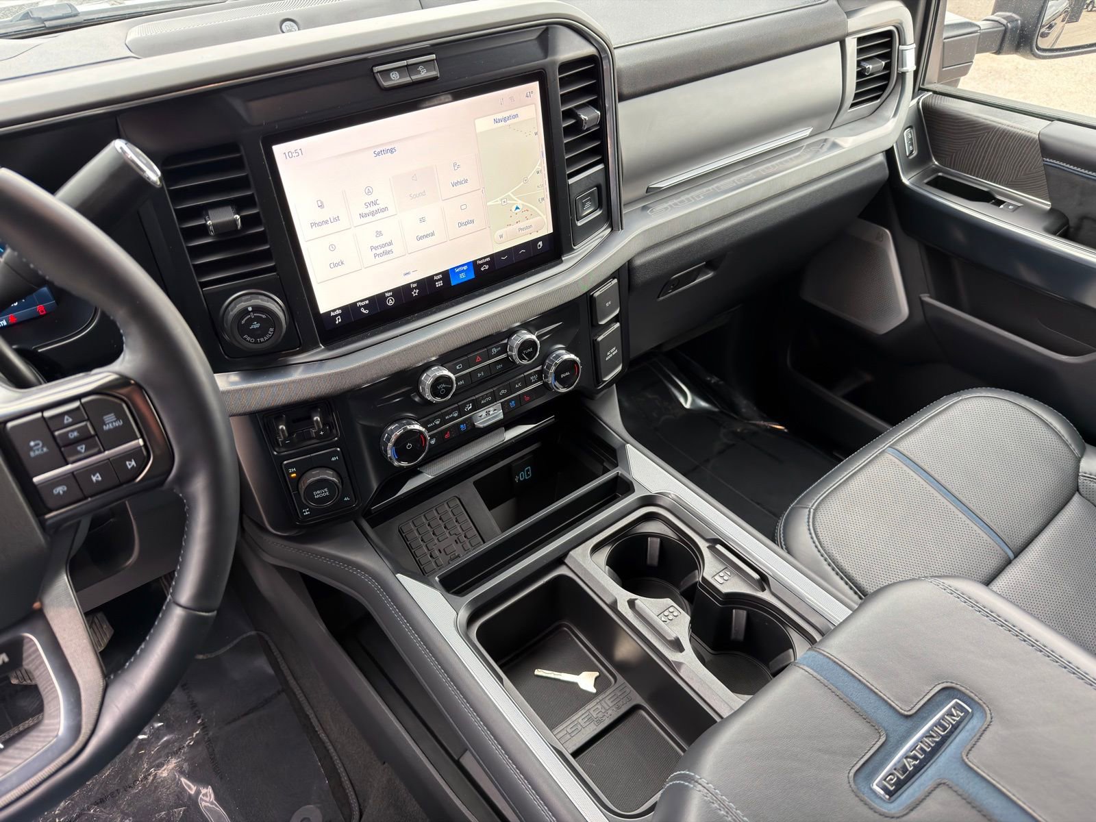 Used 2025 Ford F350 Platinum image 23