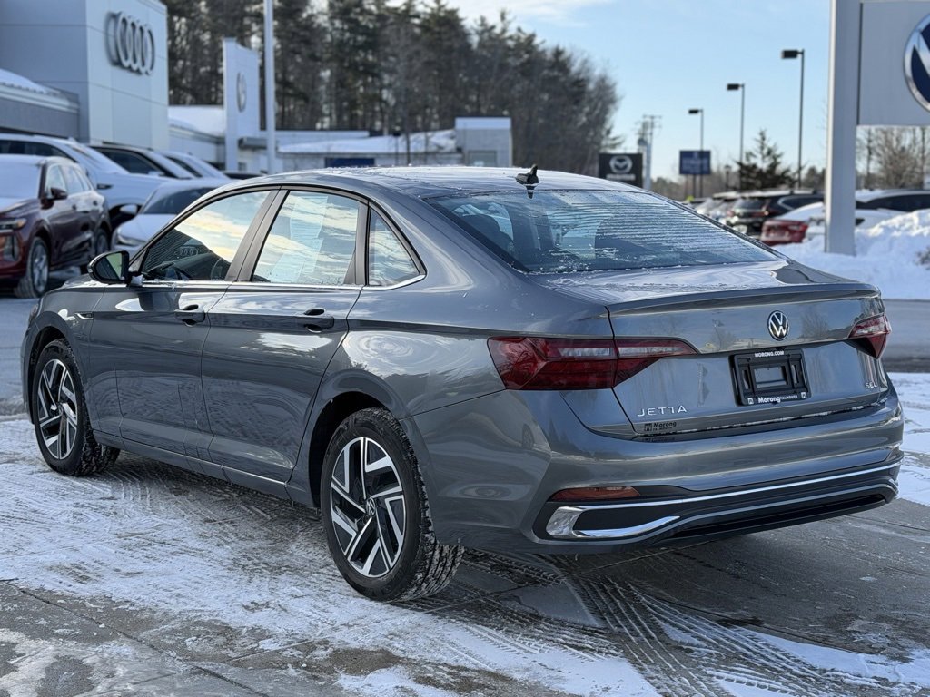 Used 2023 Volkswagen Jetta SEL image 14