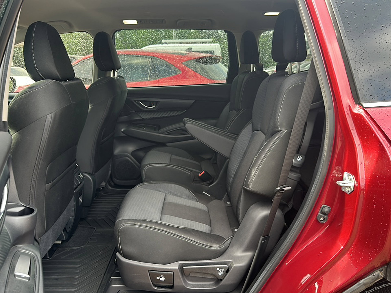 Used 2025 Subaru Ascent Premium image 17