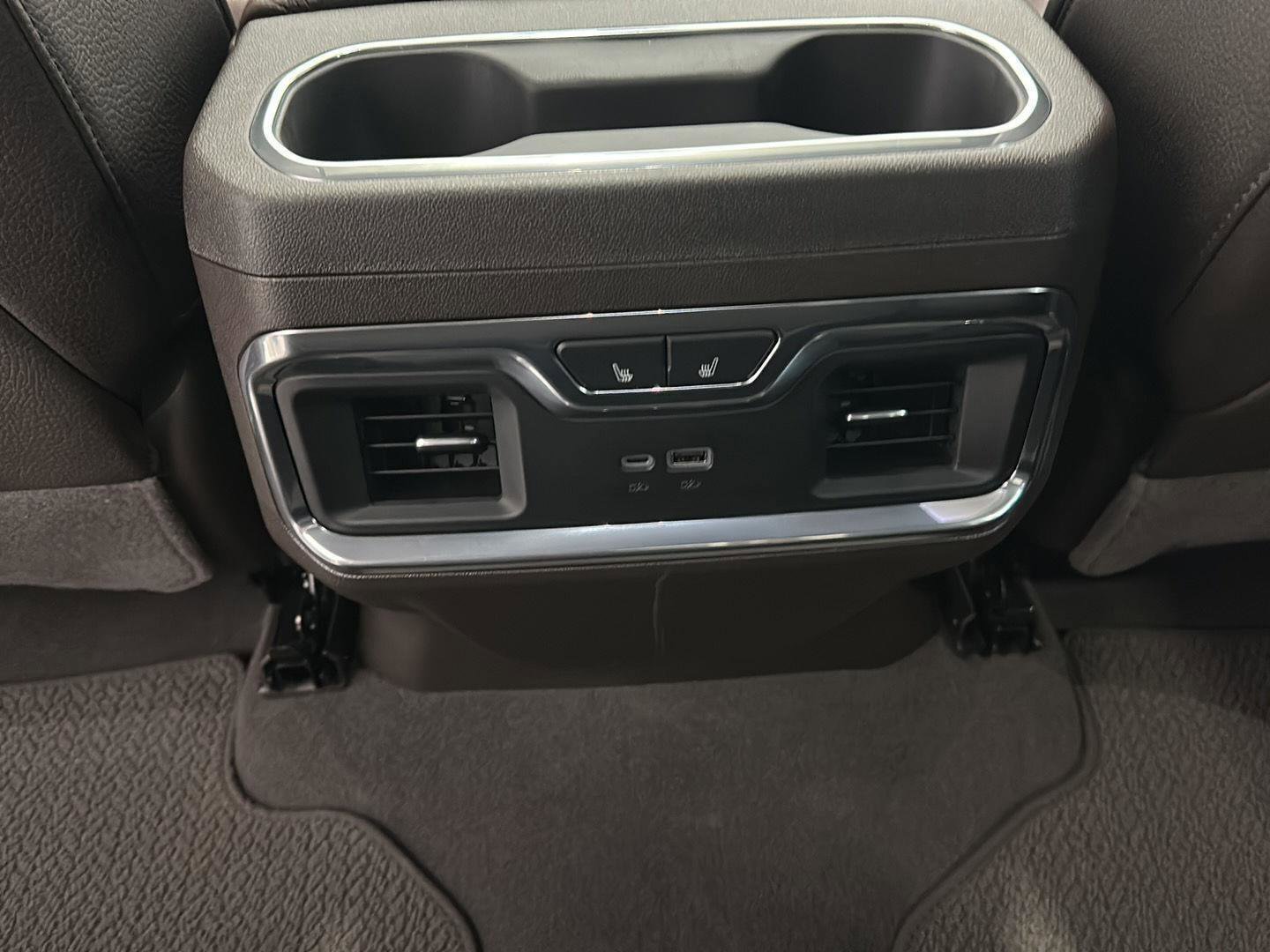 Used 2026 GMC Sierra 1500 Denali w/ Denali Reserve Package image 21