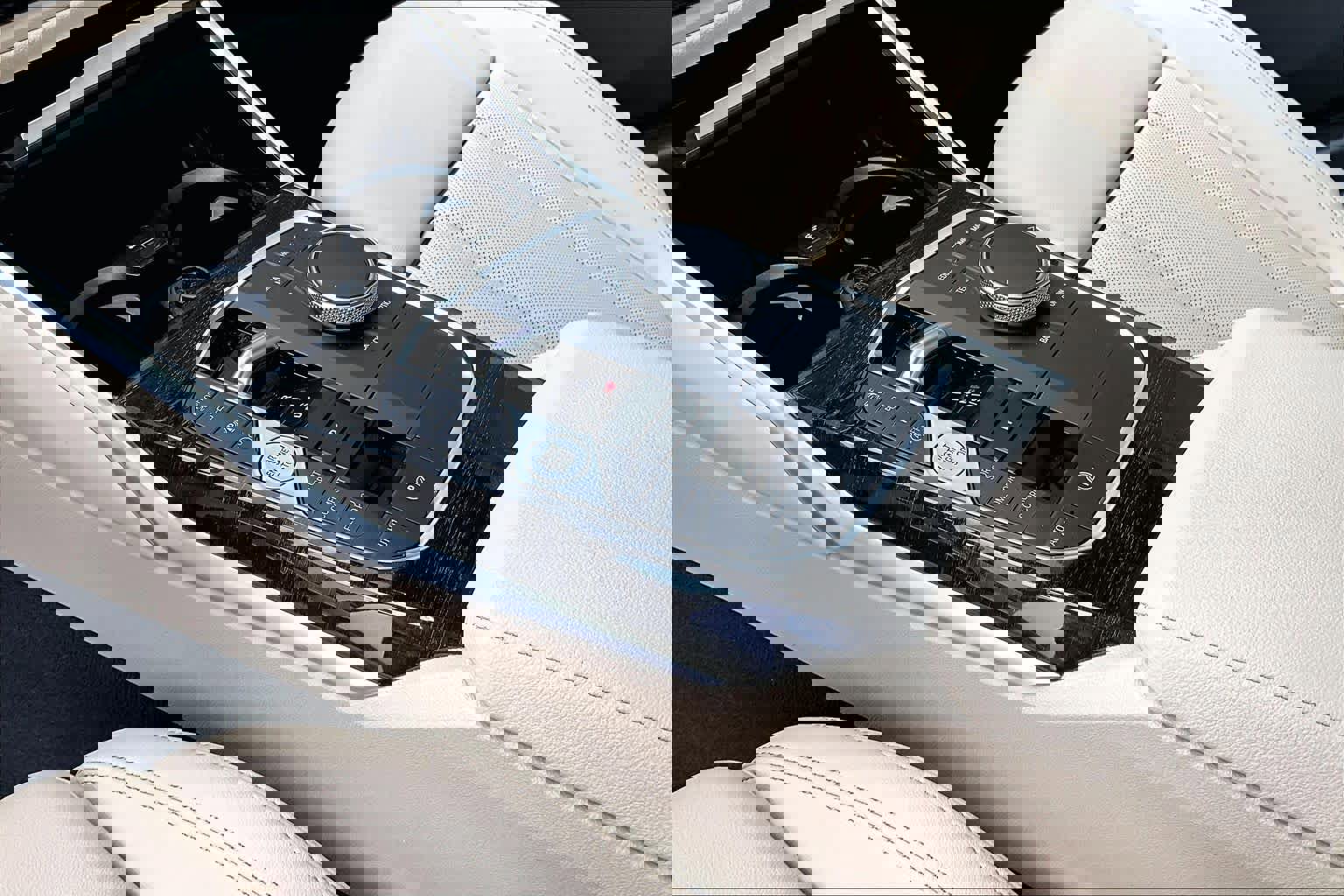 Certified 2024 BMW 330i Sedan w/ Premium Package image 18