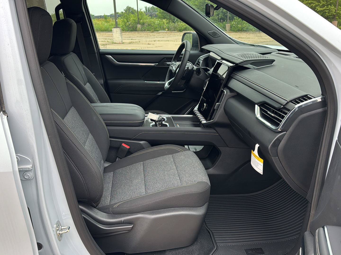New 2026 GMC Acadia Elevation w/ LPO, All-Weather Package FWD image 26