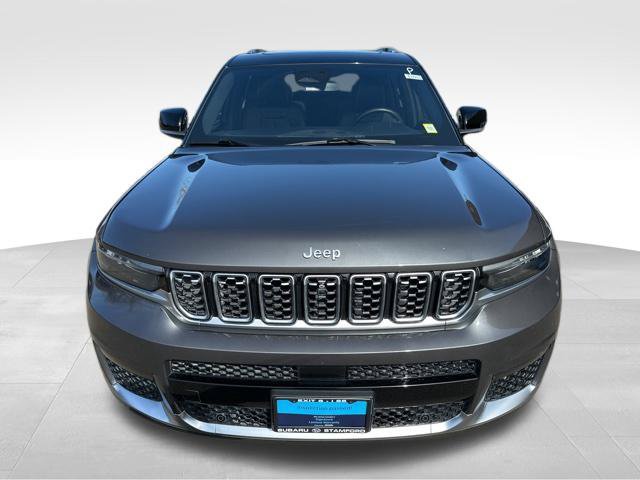 Used 2022 Jeep Grand Cherokee L Summit w/ Luxury Tech Group V AWD/4WD image 2