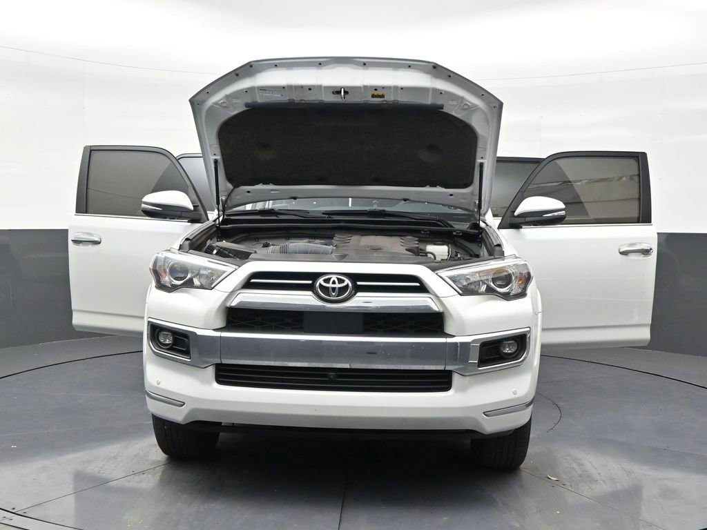 Used 2024 Toyota 4Runner Limited image 33