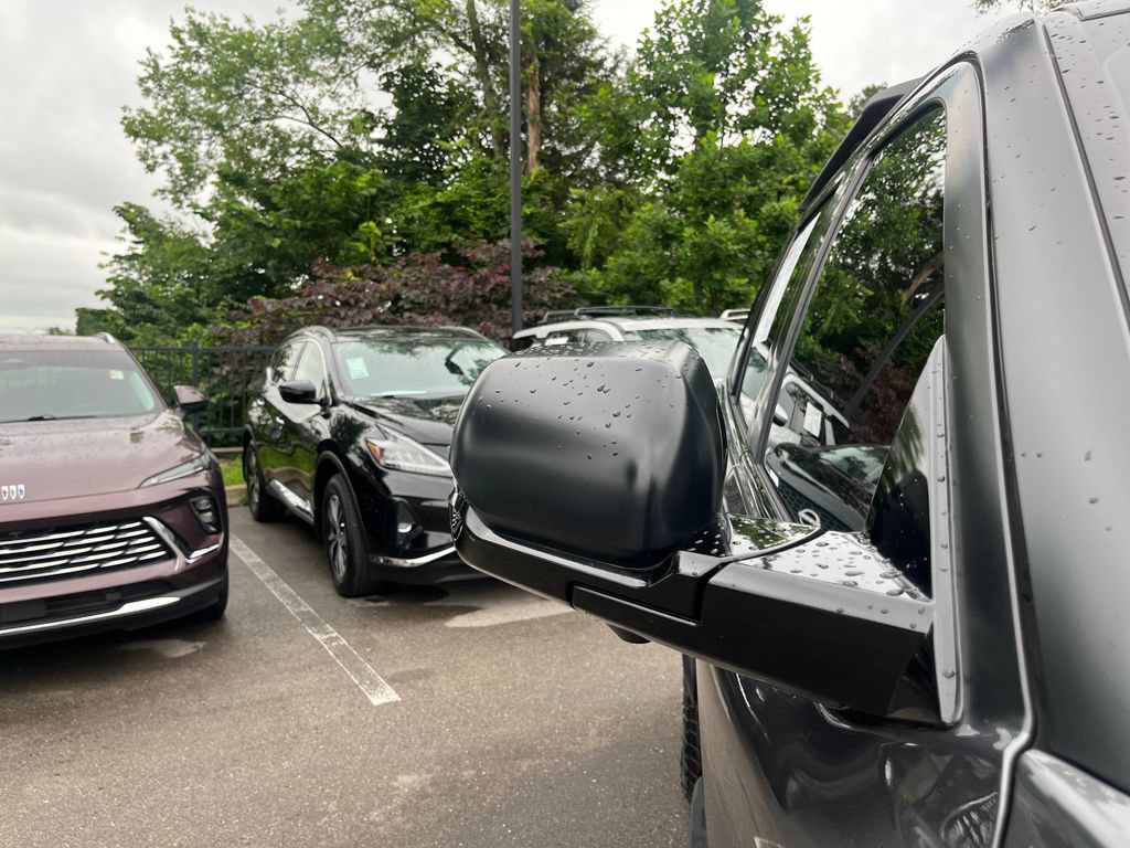 Used 2025 Toyota Sequoia TRD Pro AWD/4WD image 40
