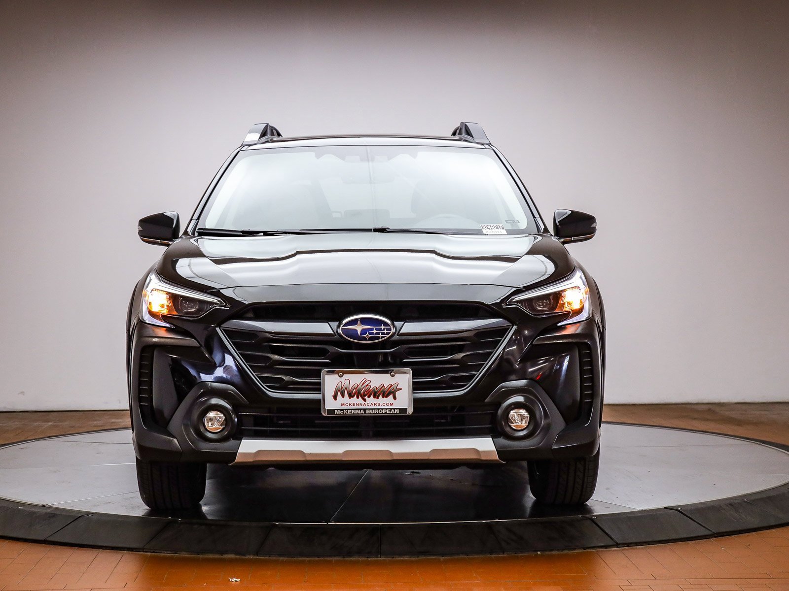 Used 2024 Subaru Outback Limited XT image 2