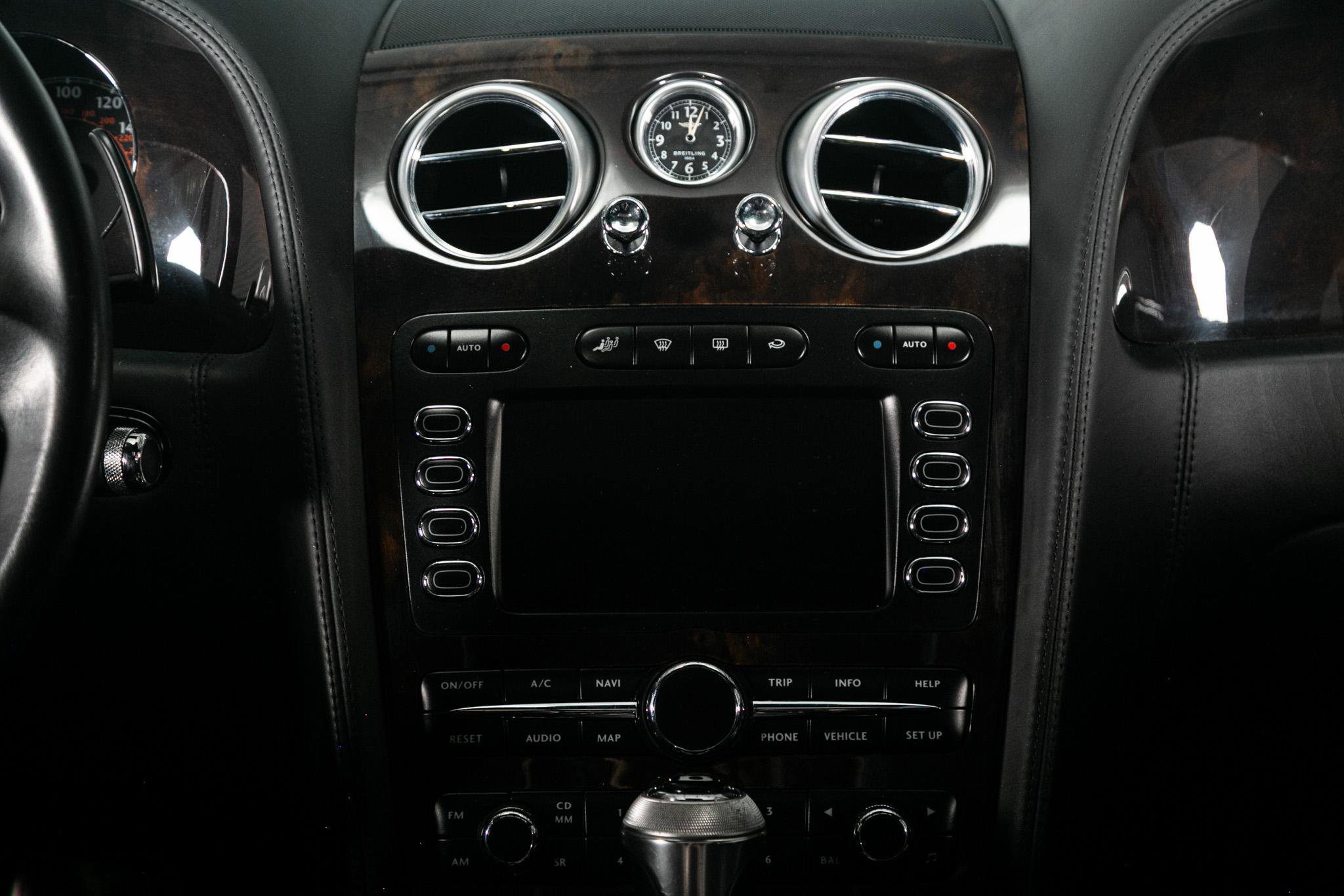 Used 2009 Bentley Flying Spur Flying Spur Speed w/ Convenience Specification Pkg image 43