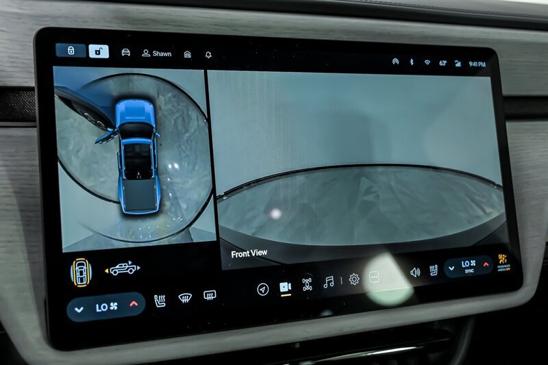 Used 2025 Rivian R1T Premium AWD/4WD image 37