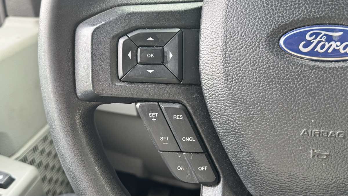 Used 2021 Ford E-350 and Econoline 350 Super Duty w/ Power Windows & Locks Group RWD image 17