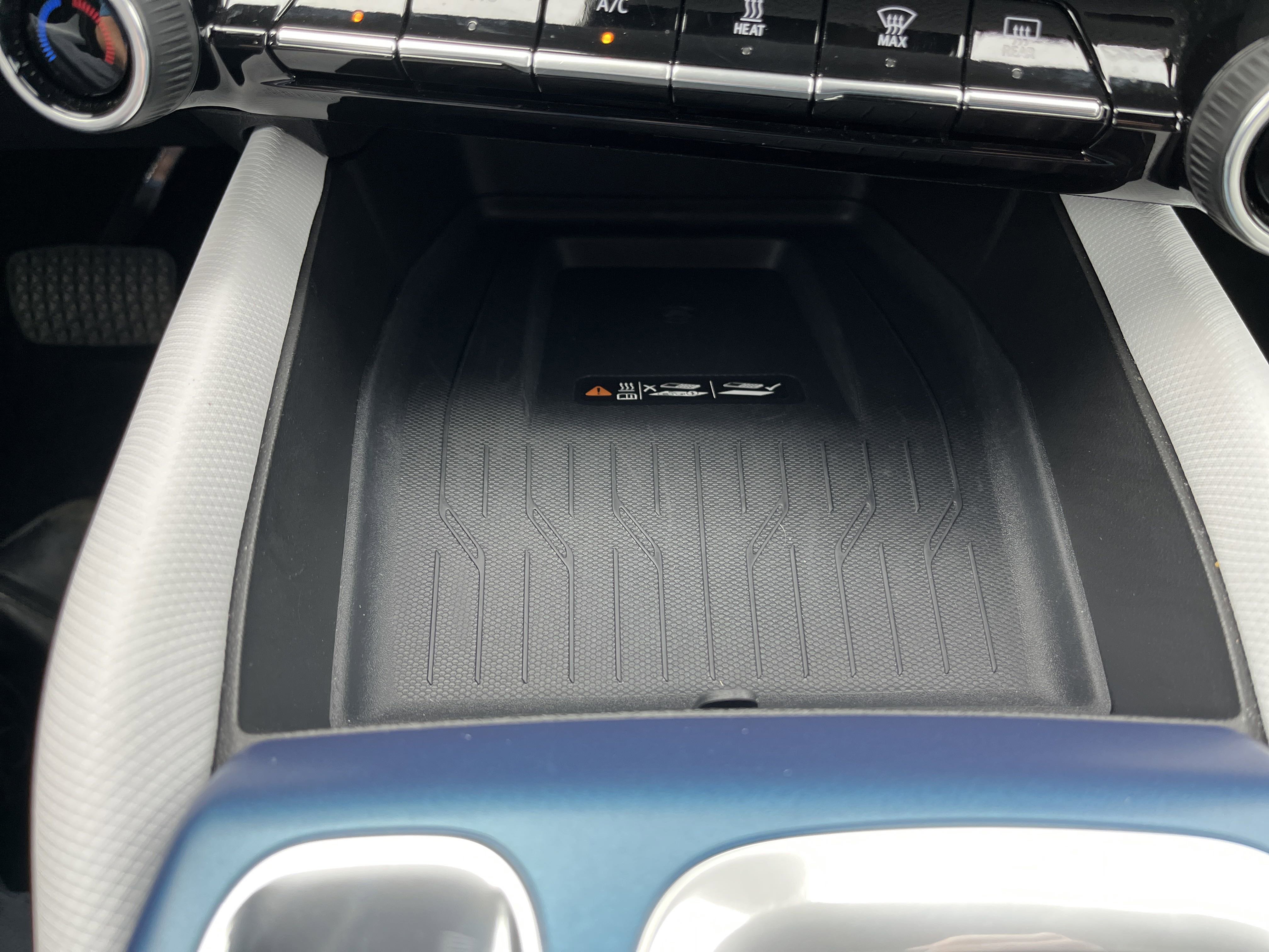 Used 2025 Chevrolet Equinox EV LT w/ Convenience Package image 28