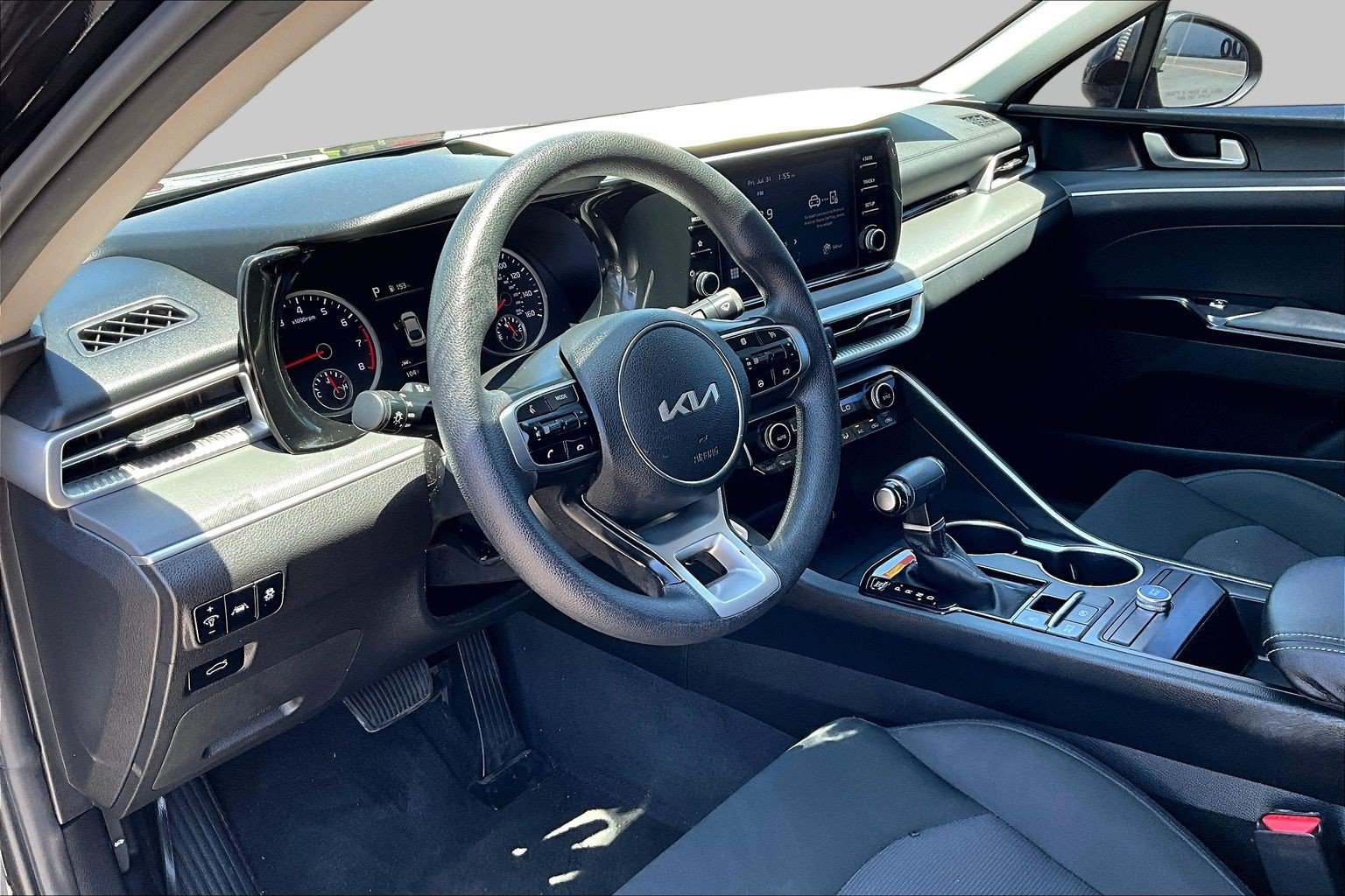 Used 2022 Kia K5 LX FWD image 12