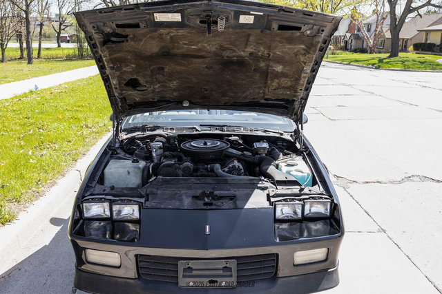 Used 1989 Chevrolet Camaro LT RWD image 23
