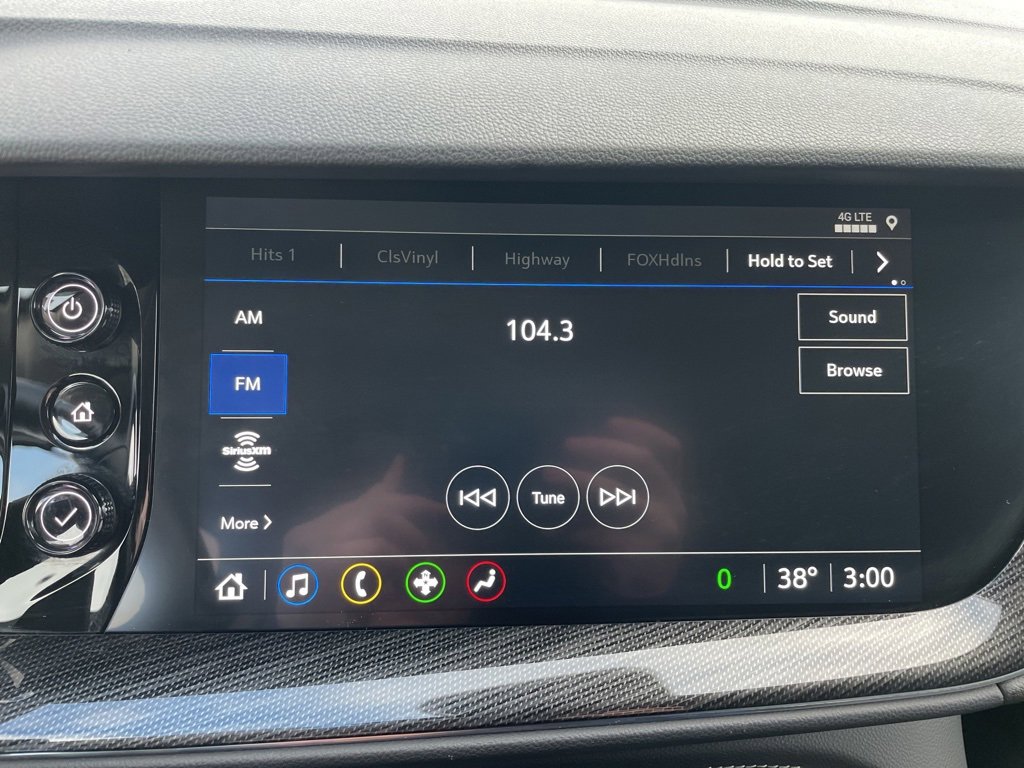 Used 2023 Buick Envision Essence image 15