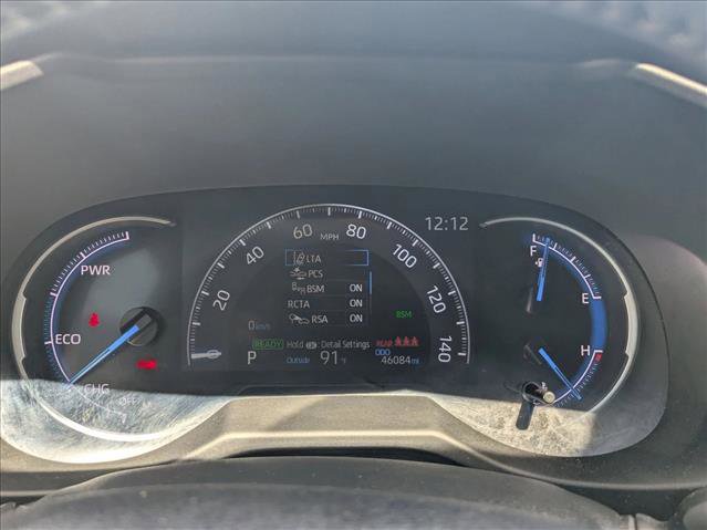 Used 2023 Toyota RAV4 XLE Premium image 10