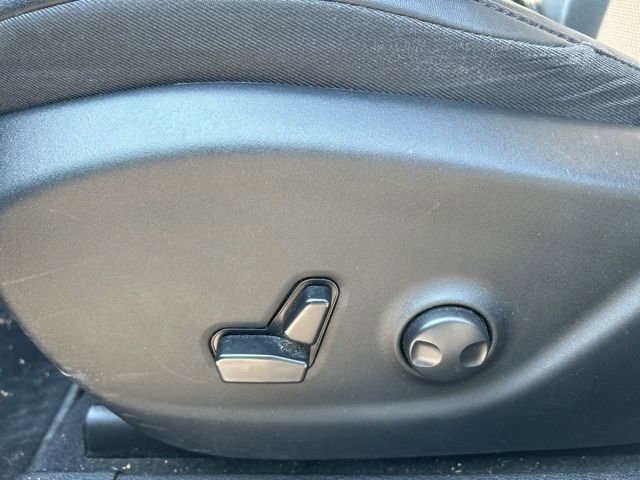 Used 2023 Jeep Cherokee Altitude Lux image 12