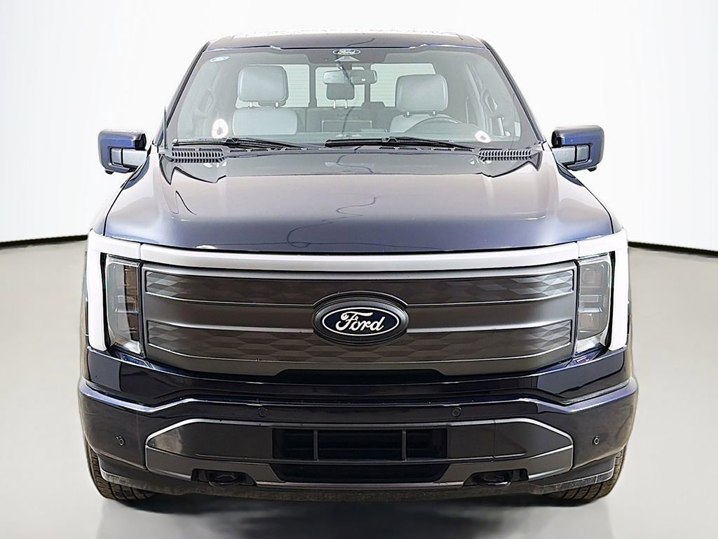 Used 2024 Ford F150 Lightning Lariat image 14