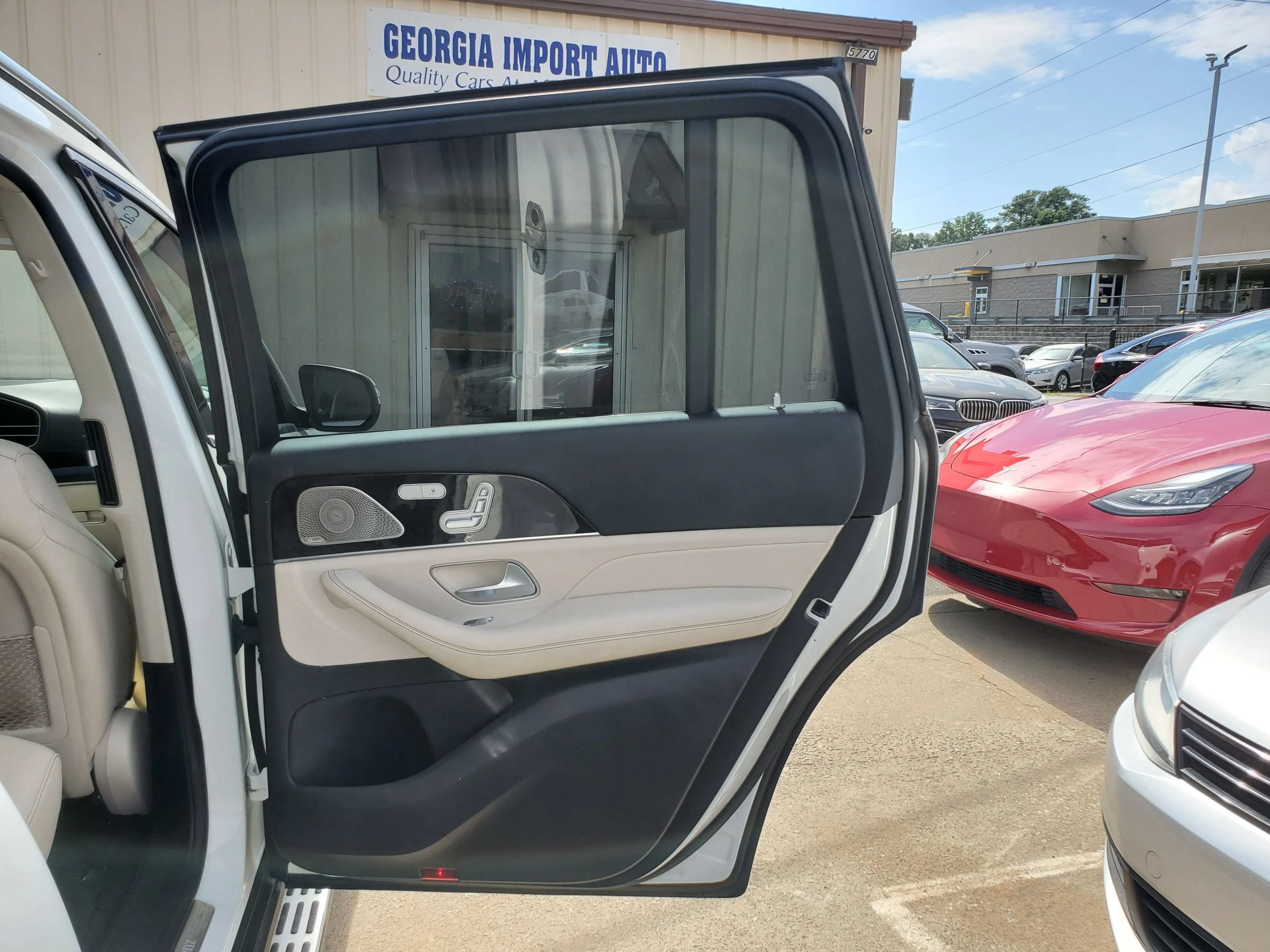 Used 2022 Mercedes-Benz GLS 450 4MATIC image 29