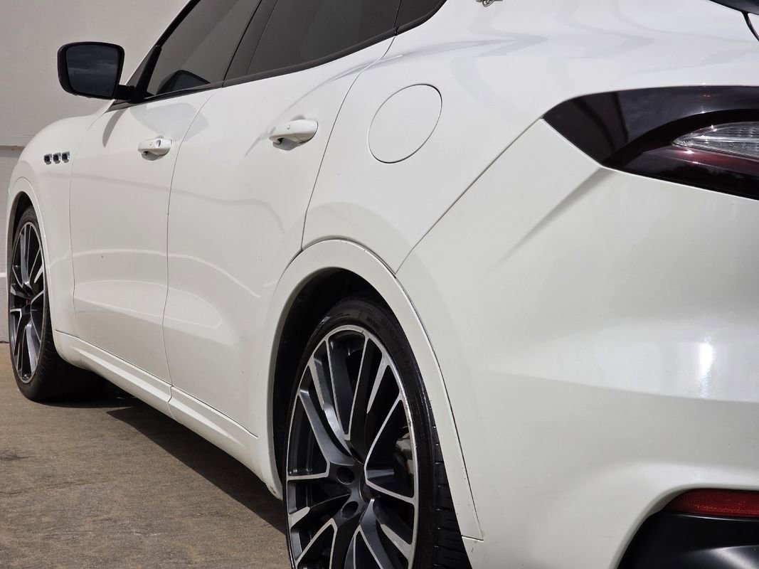 Used 2019 Maserati Levante GTS image 40