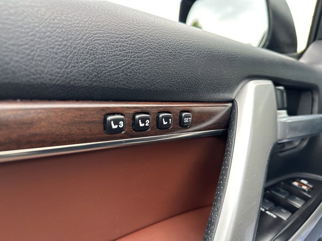 Certified 2021 Toyota Land Cruiser image 31