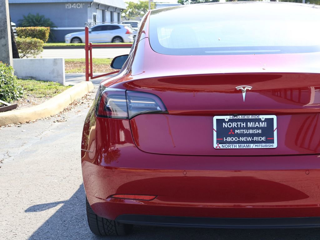 Used 2018 Tesla Model 3 Long Range RWD image 16