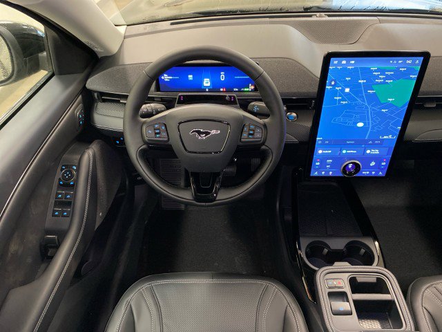 New 2025 Ford Mustang Mach-E Premium w/ Interior Protection Package AWD/4WD image 18