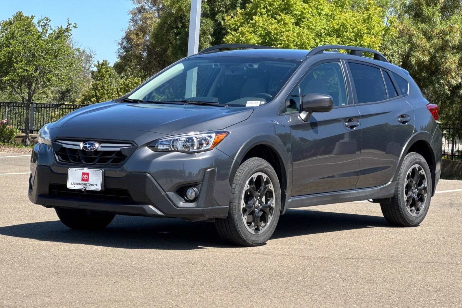 Used 2023 Subaru Crosstrek 2.0i Premium AWD/4WD image 8