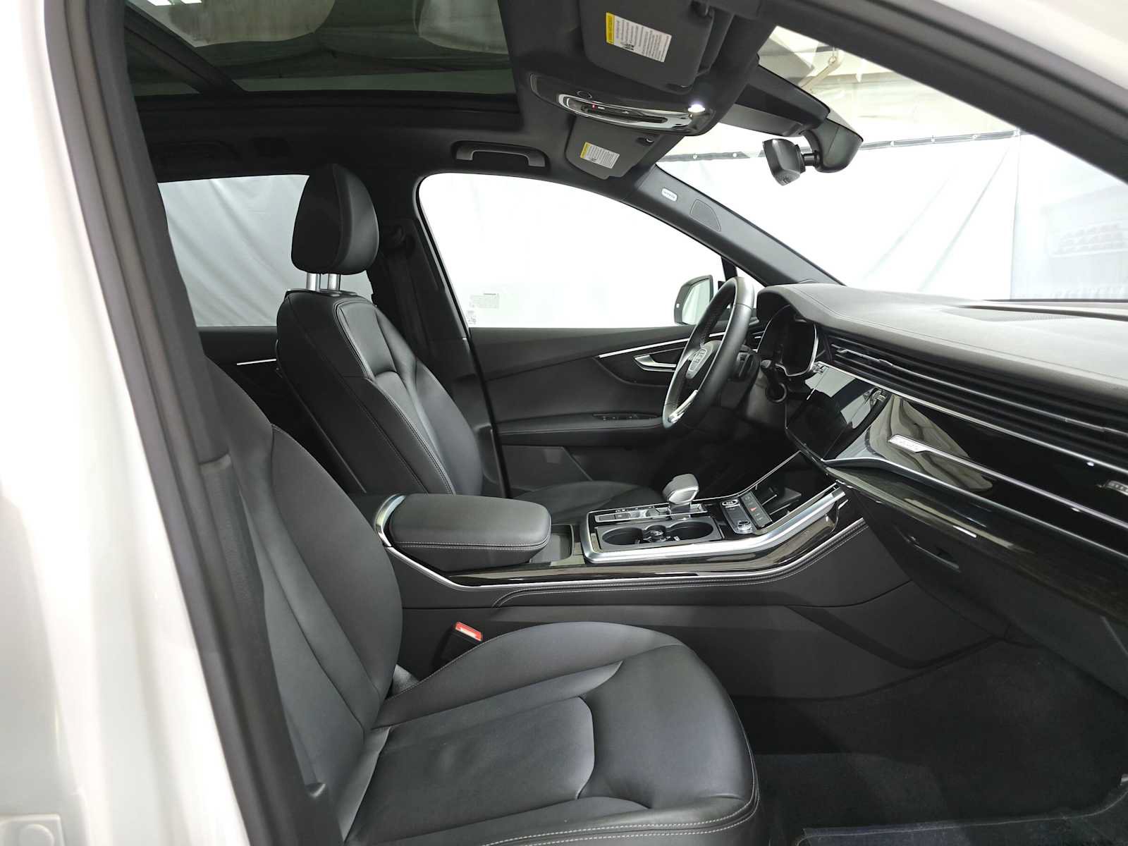 Used 2025 Audi Q7 3.0T Premium Plus AWD/4WD image 10