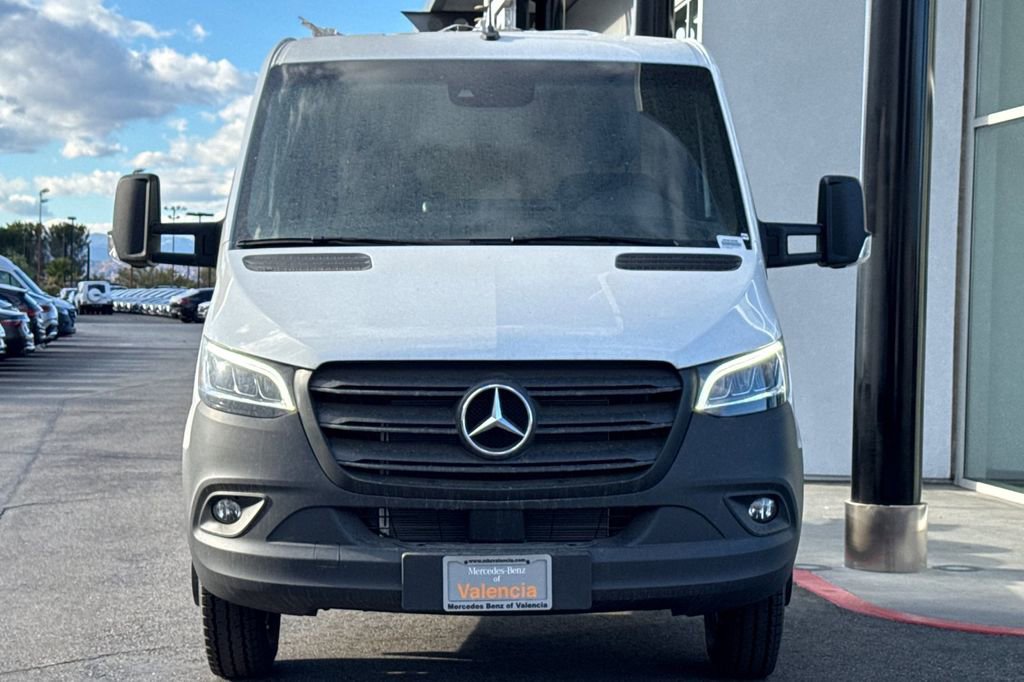 Used 2024 Mercedes-Benz Sprinter 4500 image 8