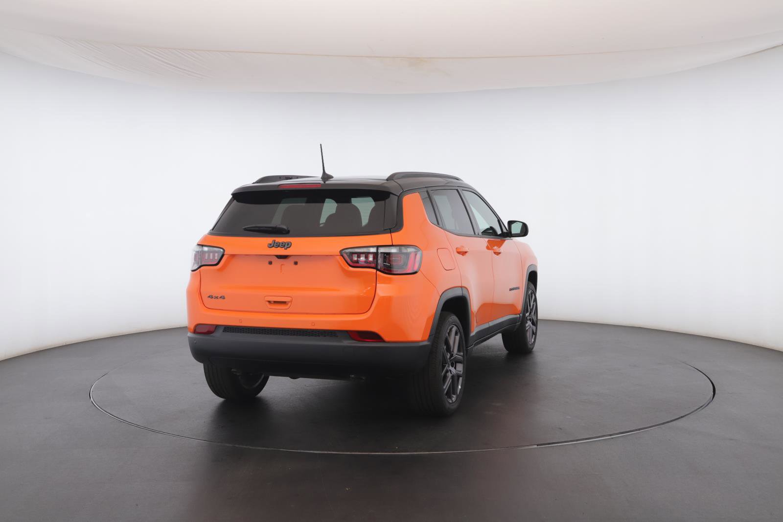 New 2026 Jeep Compass Limited w/ Sun, Sound & Navigation Group image 28