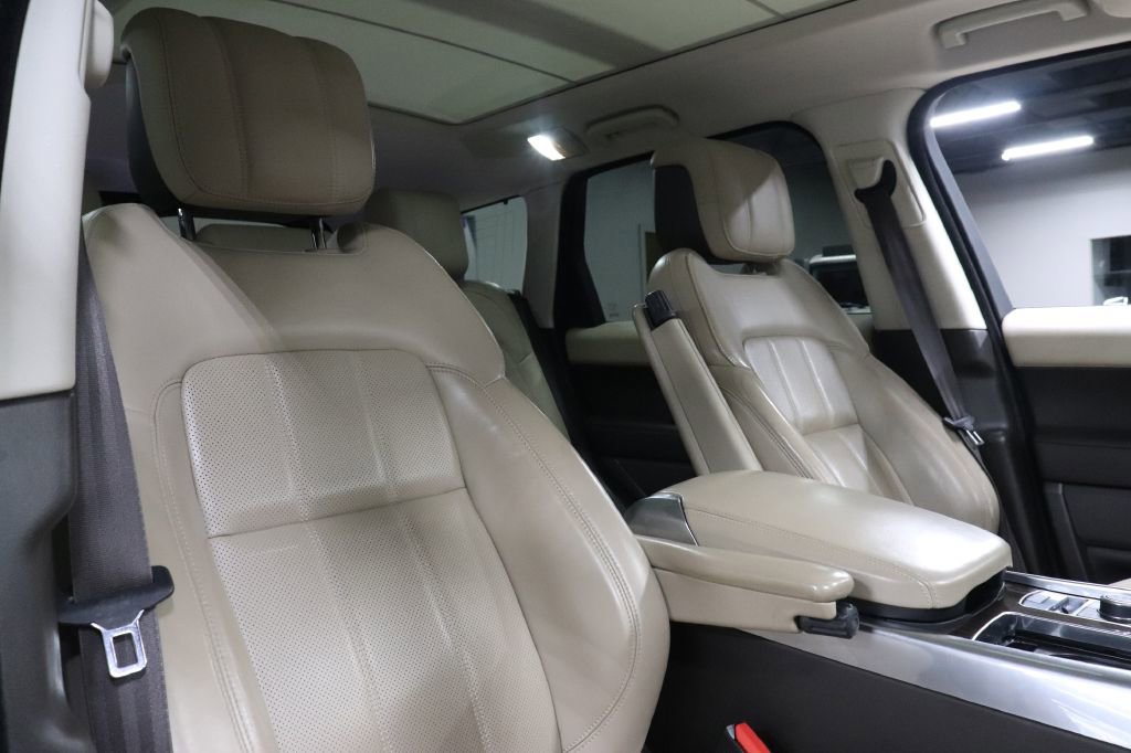 Used 2019 Land Rover Range Rover Sport HSE AWD/4WD image 29