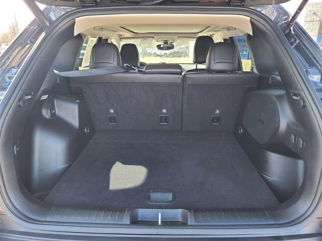 Used 2022 Jeep Cherokee Limited AWD/4WD image 33