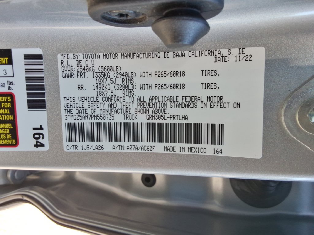 Used 2023 Toyota Tacoma Limited AWD/4WD image 17