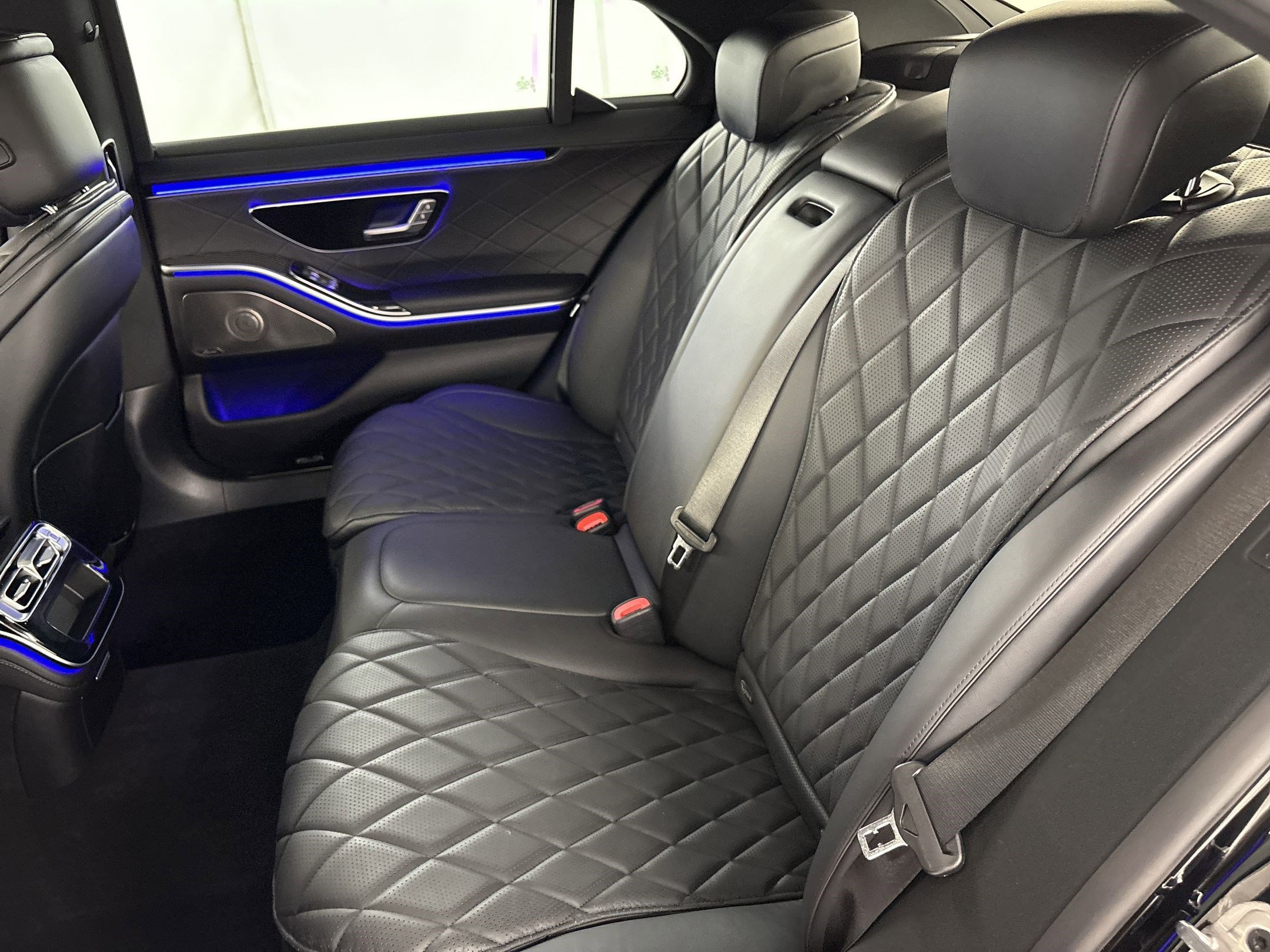 Used 2024 Mercedes-Benz S 580e 4MATIC Sedan image 27
