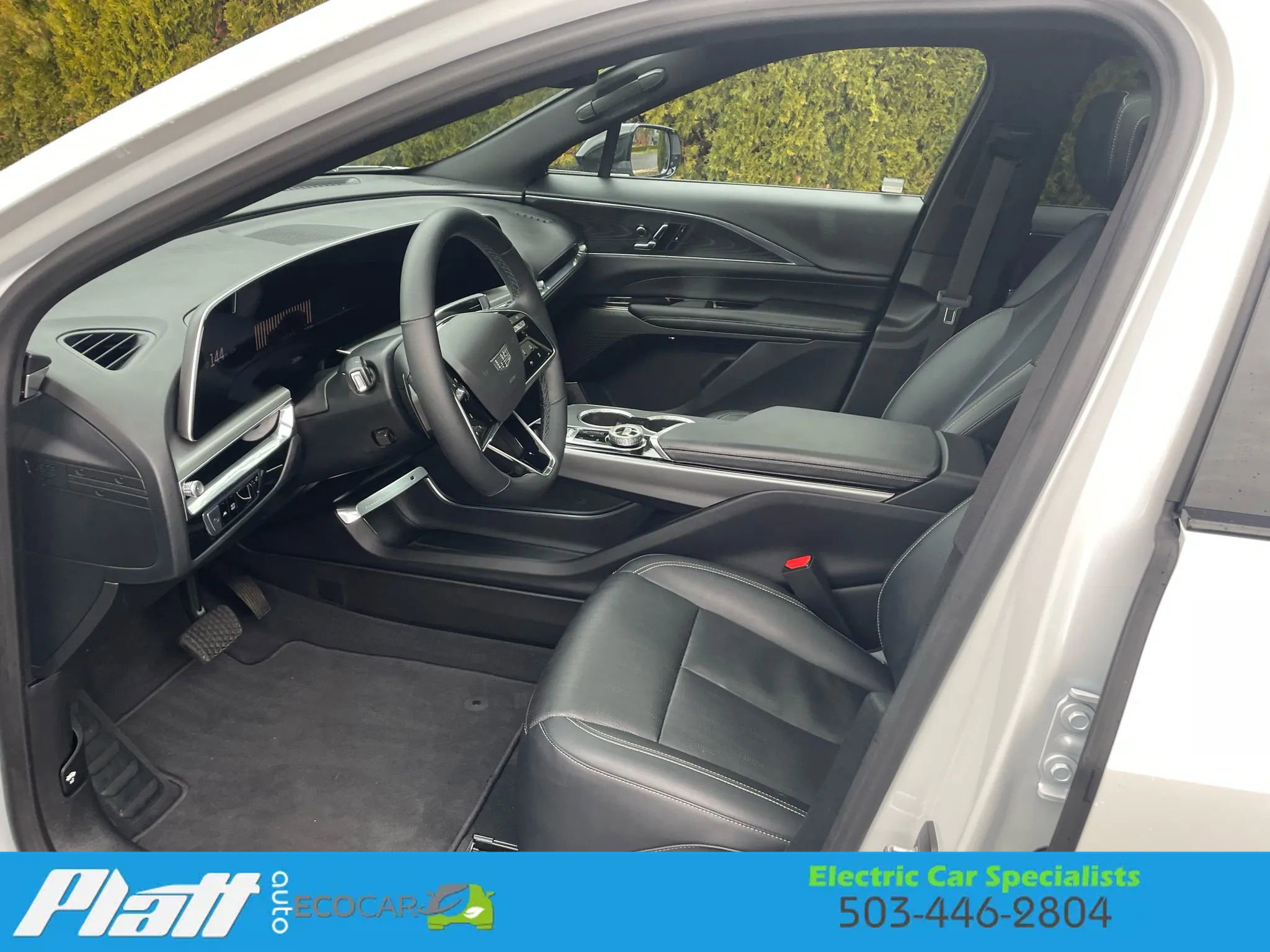 Used 2024 Cadillac Lyriq Sport image 22