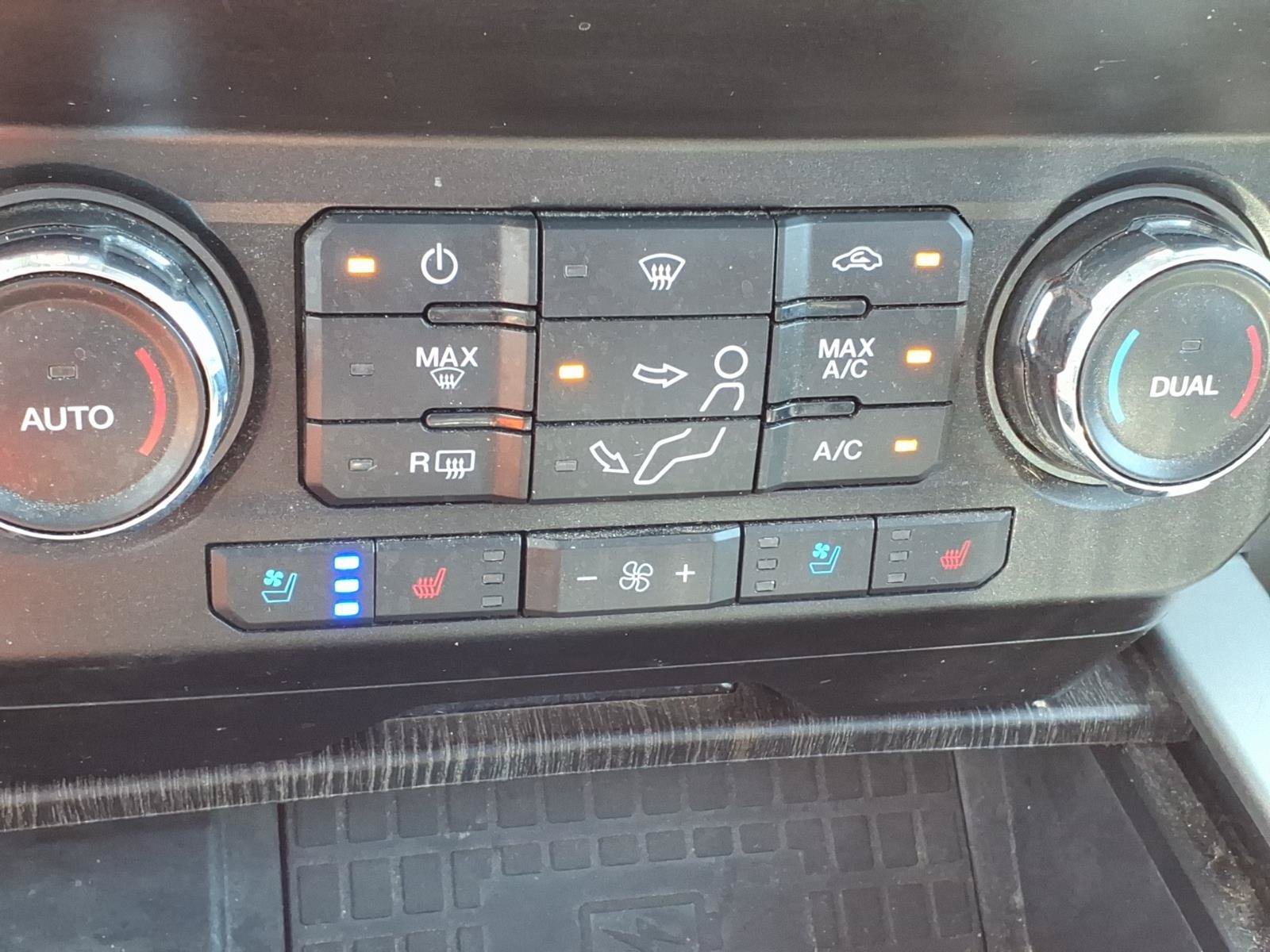 Used 2021 Ford F350 4x4 Crew Cab Super Duty image 18