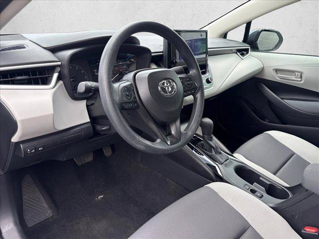 Certified 2025 Toyota Corolla LE FWD image 9