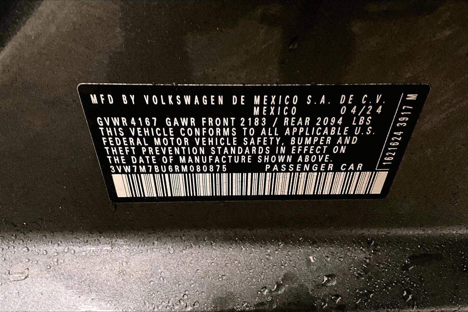 Used 2024 Volkswagen Jetta SE image 32