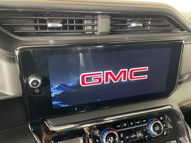 Certified 2022 GMC Sierra 1500 AT4 w/ AT4 Premium Package AWD/4WD image 7