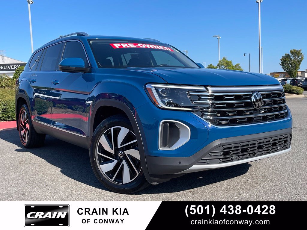 Used 2025 Volkswagen Atlas SEL AWD/4WD image 1