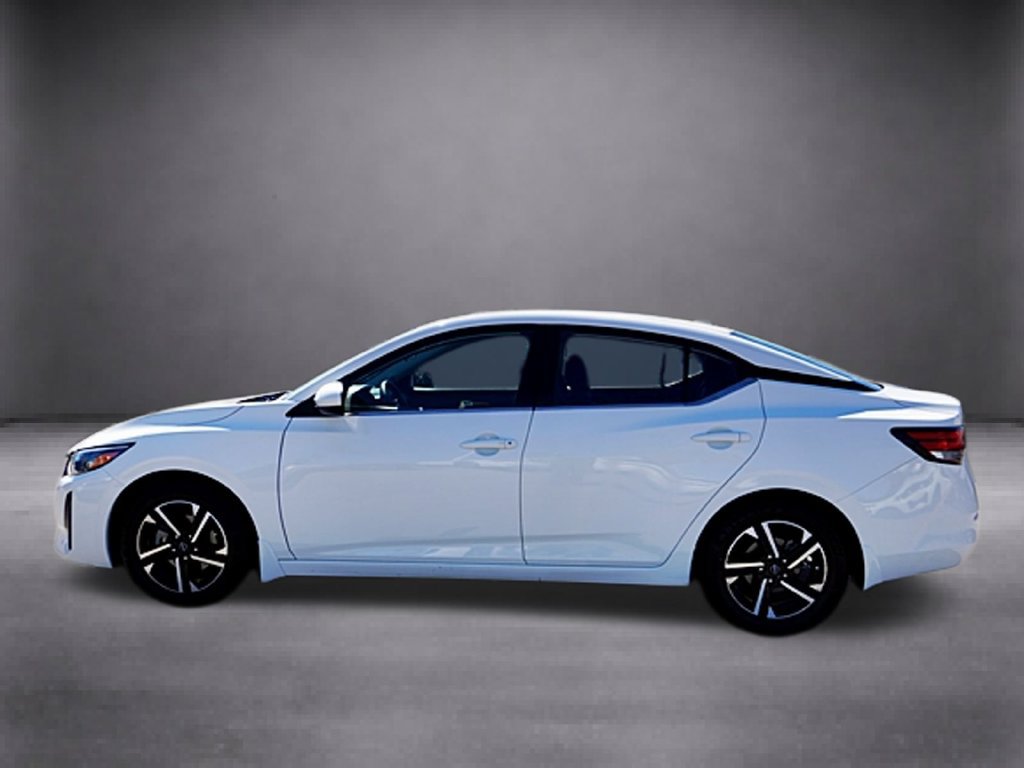 Used 2024 Nissan Sentra SV FWD image 9