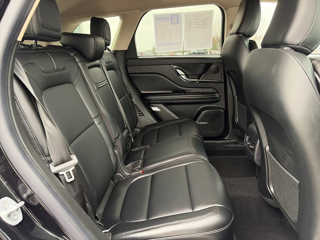 Used 2023 Lincoln Corsair Standard image 37