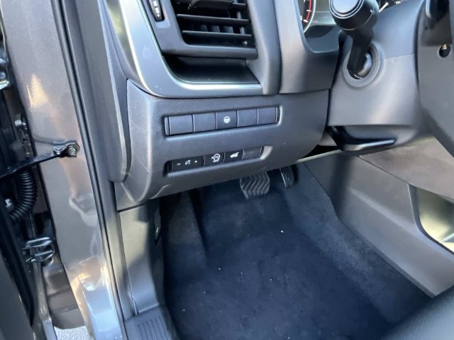 New 2026 Nissan Rogue Dark Armor AWD/4WD image 27
