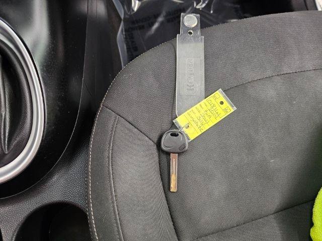 Used 2014 Kia Soul FWD image 21